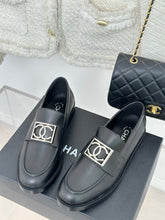 Load image into Gallery viewer, Chanel shoe