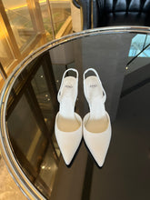 Load image into Gallery viewer, Fendi First Heel Slingbacks