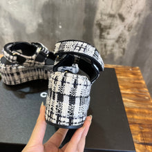 Load image into Gallery viewer, Chanel Platform Sandals