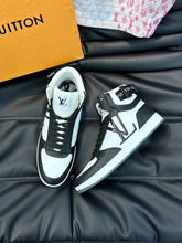 Load image into Gallery viewer, Louis Vuitton Rivoli Sneakers