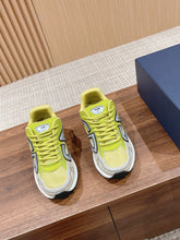 Load image into Gallery viewer, Christian Dior Men B30 Sneaker