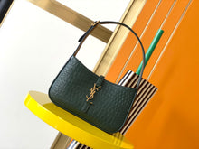 Load image into Gallery viewer, YSL Le 5 A 7 Hobo Bag