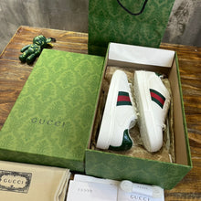 Load image into Gallery viewer, Gucci Ace Women Sneakers