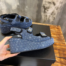 Load image into Gallery viewer, Chanel Platform Sandals
