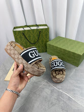 Load image into Gallery viewer, Gucci Platform Slide Sandal