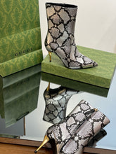 Load image into Gallery viewer, Gucci Ankle Boots