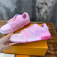 Load image into Gallery viewer, Louis Vuitton Trainer Sneakers