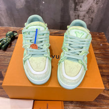 Load image into Gallery viewer, Louis Vuitton Trainer Sneakers