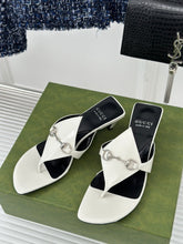 Load image into Gallery viewer, Gucci Sandals With Horsebit