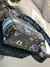 Load image into Gallery viewer, Christian Dior Medium Lady D Lite Bag