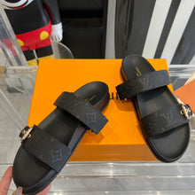 Load image into Gallery viewer, Louis Vuitton Bom Dia Flat Mule