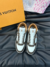 Load image into Gallery viewer, Louis Vuitton Rivoli Sneakers