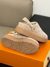 Load image into Gallery viewer, Louis Vuitton Aspen Platform Clog