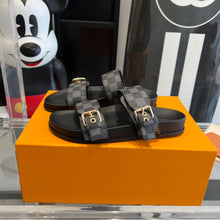 Load image into Gallery viewer, Louis Vuitton Bom Dia Flat Mule