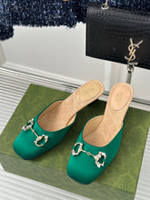 Load image into Gallery viewer, Gucci Sandals With Horsebit