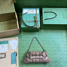 Load image into Gallery viewer, Gucci Horsebit Chain Small Shoulder Bag