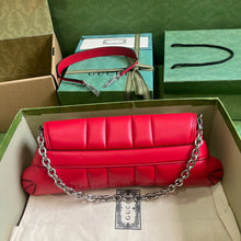 Load image into Gallery viewer, Gucci Horsebit Chain Medium Shoulder Bag