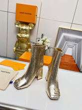 Load image into Gallery viewer, Louis Vuitton Shake Ankle Boots