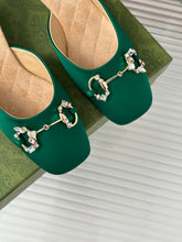 Load image into Gallery viewer, Gucci Sandals With Horsebit