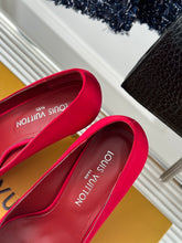Load image into Gallery viewer, Louis Vuitton Pump