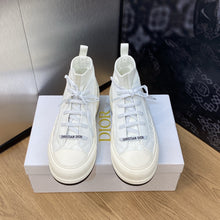 Load image into Gallery viewer, Christian Dior Walk'n Sneakers