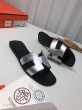 Load image into Gallery viewer, Hermes Oran Sandal