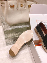 Load image into Gallery viewer, Hermes Trip Espadrilles