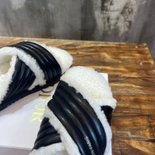 Load image into Gallery viewer, Christian Dior D - Cross Slide