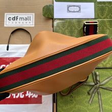Load image into Gallery viewer, Gucci Attache Medium Shoulder Bag