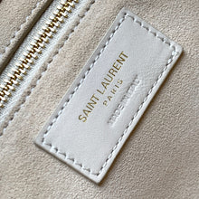 Load image into Gallery viewer, YSL Le 5 A 7 Hobo Bag