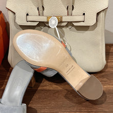 Load image into Gallery viewer, Hermes Gigi Sandal