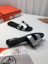 Load image into Gallery viewer, Hermes Oran Sandal