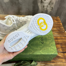 Load image into Gallery viewer, Gucci Run GG Crystal Sneakers