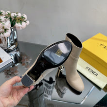 Load image into Gallery viewer, Fendi Delfina Ankle Boots