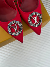 Load image into Gallery viewer, Louis Vuitton Pump