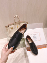 Load image into Gallery viewer, Hermes Trip Espadrilles