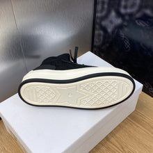Load image into Gallery viewer, Christian Dior Walk'n Sneakers