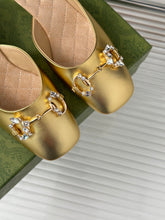 Load image into Gallery viewer, Gucci Sandals With Horsebit
