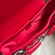 Load image into Gallery viewer, Gucci Horsebit Chain Medium Shoulder Bag