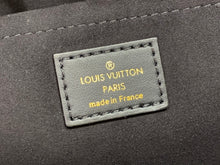 Load image into Gallery viewer, Louis Vuitton On My Side MM Bag