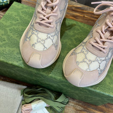 Load image into Gallery viewer, Gucci Run GG Crystal Sneakers