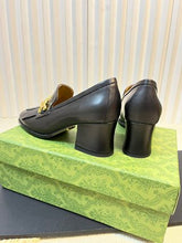 Load image into Gallery viewer, Gucci interlocking G Mid Heel Pump