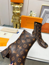 Load image into Gallery viewer, Louis Vuitton Shake Ankle Boots