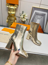 Load image into Gallery viewer, Louis Vuitton Shake Ankle Boots