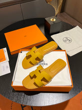 Load image into Gallery viewer, Hermes Oran Sandal