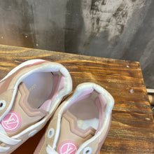 Load image into Gallery viewer, Louis Vuitton Run 55 Sneakers