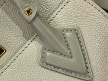 Load image into Gallery viewer, Louis Vuitton On My Side PM Bag