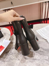 Load image into Gallery viewer, Christian Louboutin CL Chelsea Boots