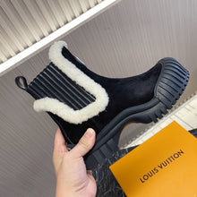 Load image into Gallery viewer, Louis Vuitton Ruby Flat Ranger Boots