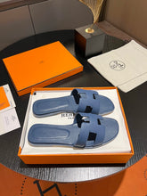 Load image into Gallery viewer, Hermes Oran Sandal
